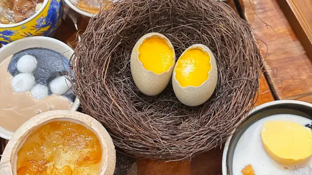 Top 10 Quán Chè Ngon, Đáng Trải Nghiệm Tại Sài Gòn 2026