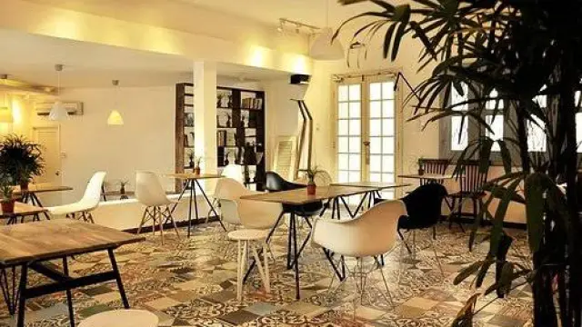 Oromia Coffee & Lounge - hình ảnh địa điểm