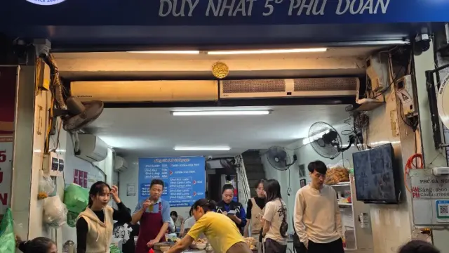 Phở Gà Nguyệt - hình ảnh địa điểm
