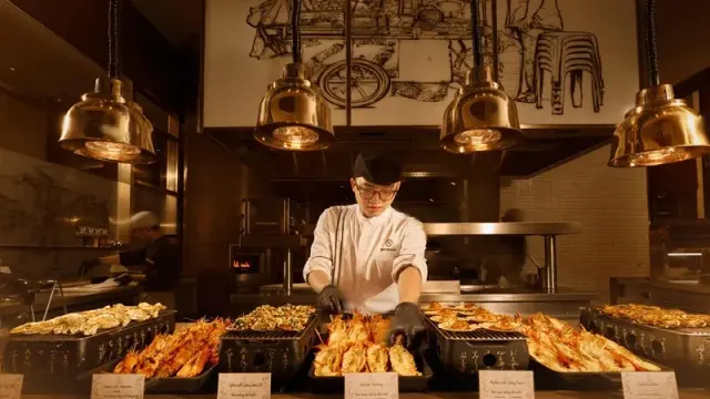 Saigon Café – Sheraton Saigon Grand Opera Hotel - hình ảnh 2
